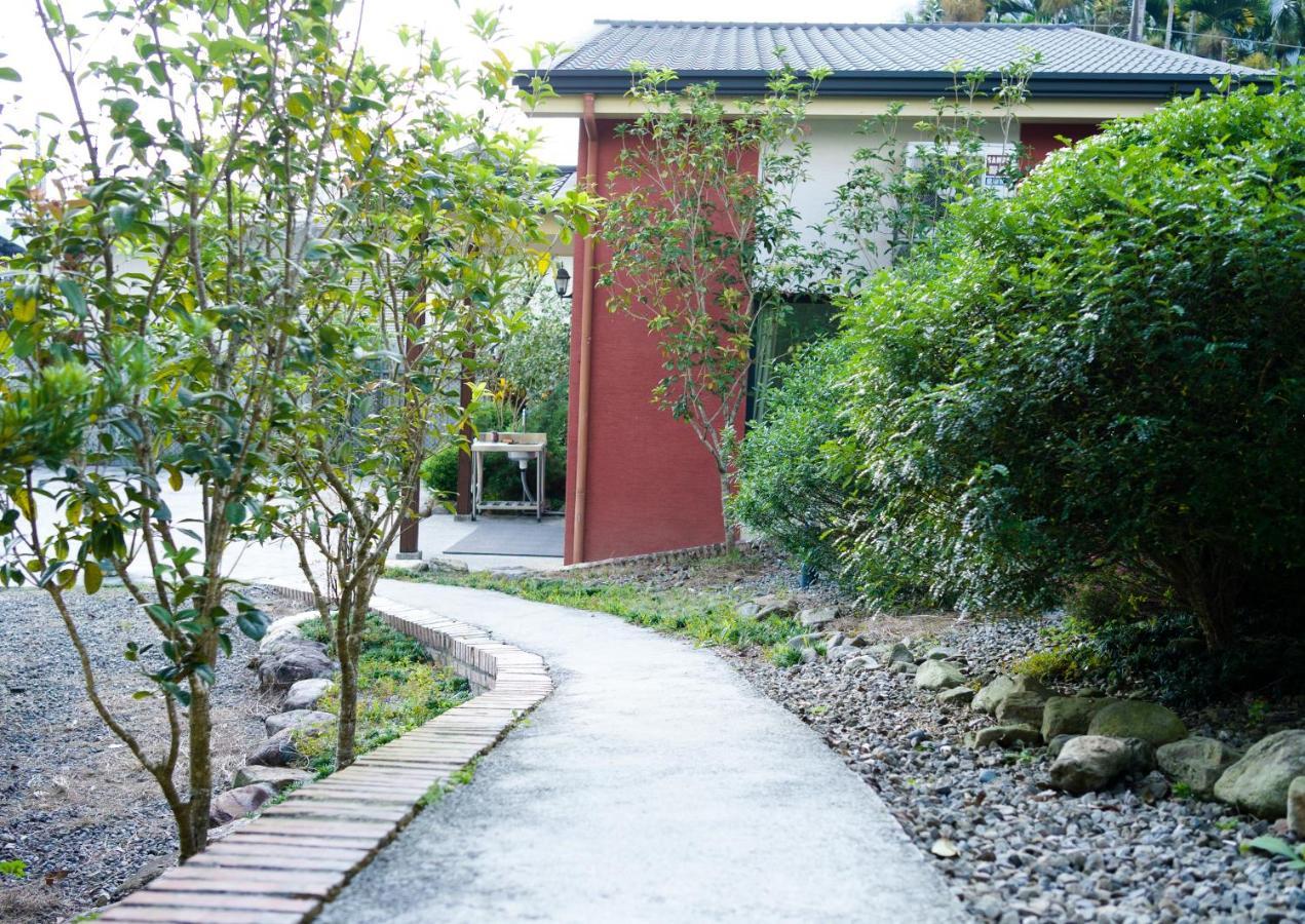 時間煮雨包棟民宿 Yuchi Exterior photo
